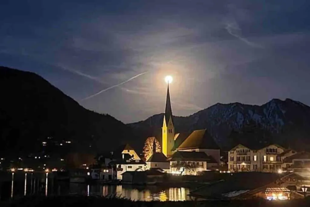 Apartment See- Und Bergblick In Bestlage Am Tegernsee