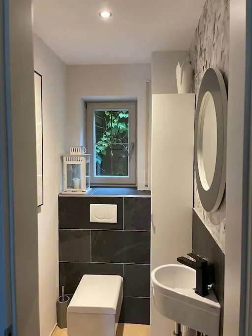 Apartment See- Und Bergblick In Bestlage Am Tegernsee Germany